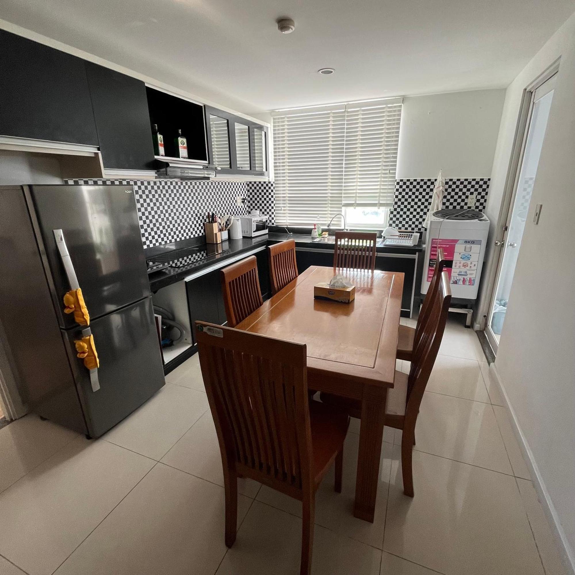 Apartment In District 1 - Apt Liberte Хошимин Екстериор снимка